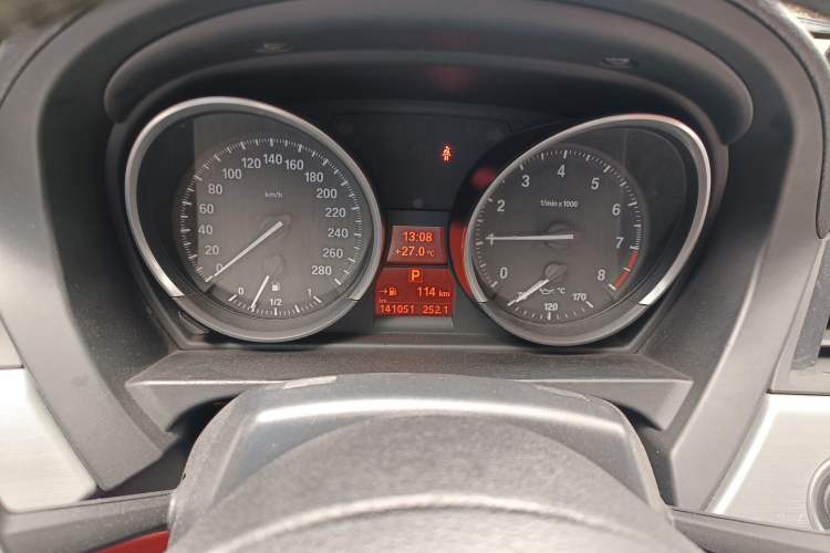 Used BMW Z4 2013 sDrive20i Leading Model Instrument Cluster