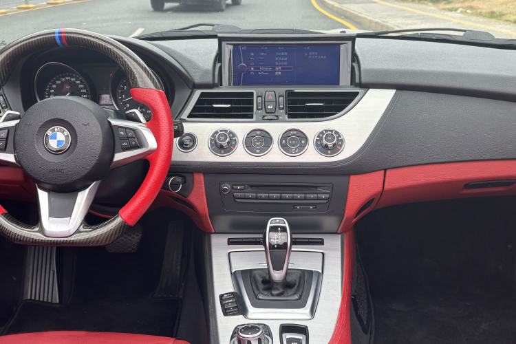Used BMW Z4 2013 sDrive20i Leading Model Interior 11