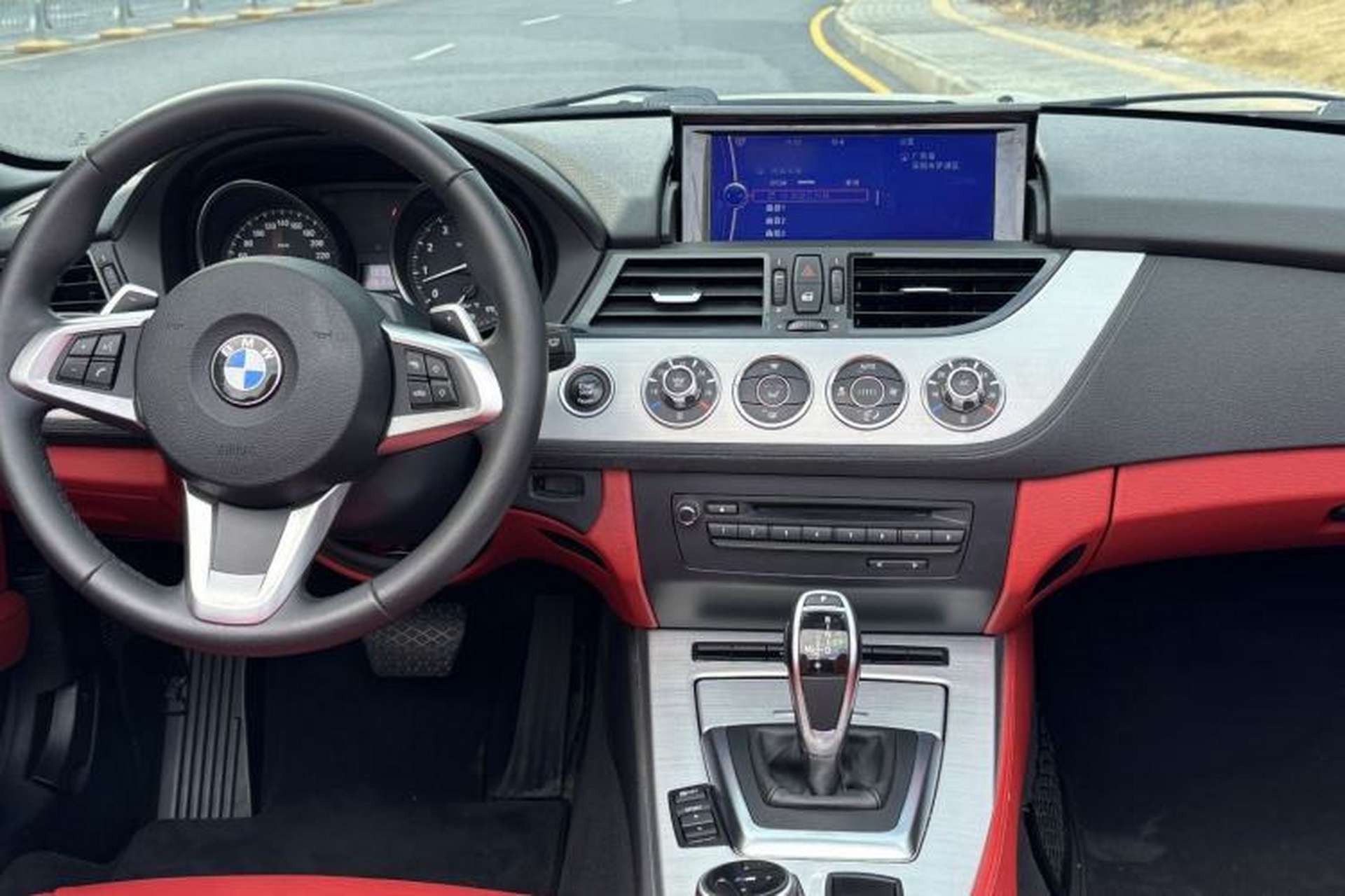 Used BMW Z4 2013 sDrive20i Leading Model Interior 5