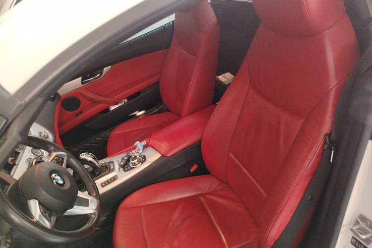 Used BMW Z4 2013 sDrive20i Leading Model Left Front Seat