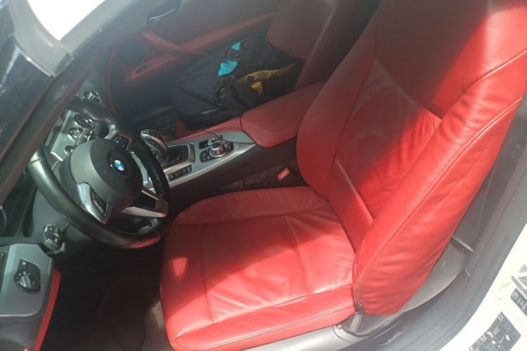 Used BMW Z4 2013 sDrive20i Leading Model Left Front Seat