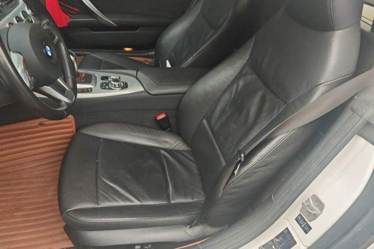 Used BMW Z4 2013 sDrive20i Leading Model Left Rear Seat