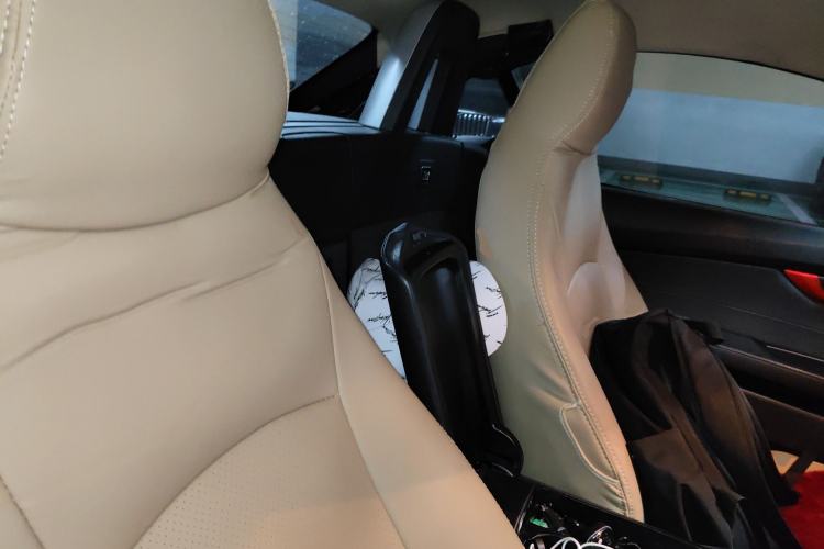 Used BMW Z4 2013 sDrive20i Leading Model Left Rear Seat