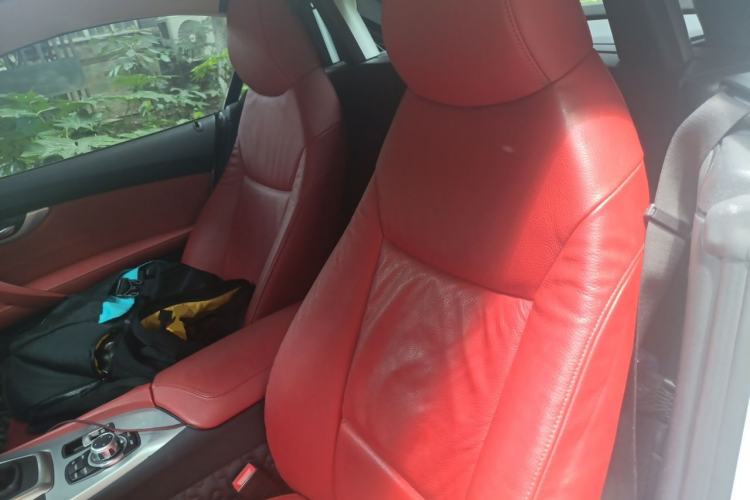 Used BMW Z4 2013 sDrive20i Leading Model Left Rear Seat