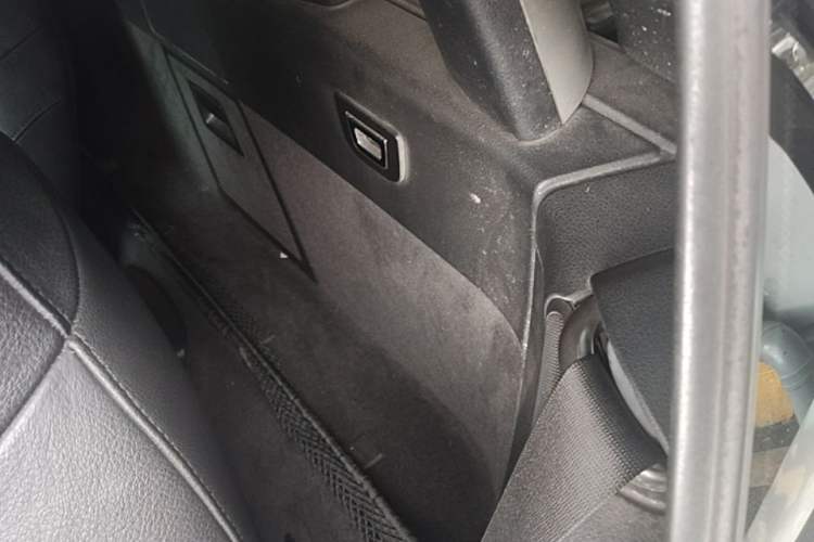Used BMW Z4 2013 sDrive20i Leading Model Left Rear Seat