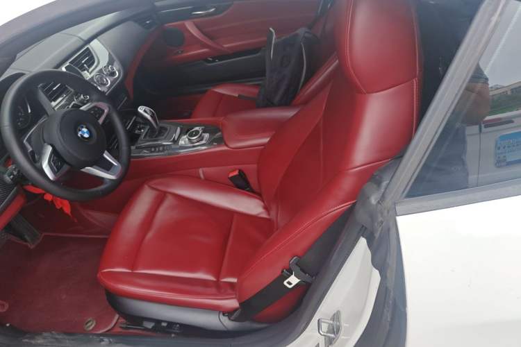 Used BMW Z4 2013 sDrive20i Leading Model Left Rear Seat