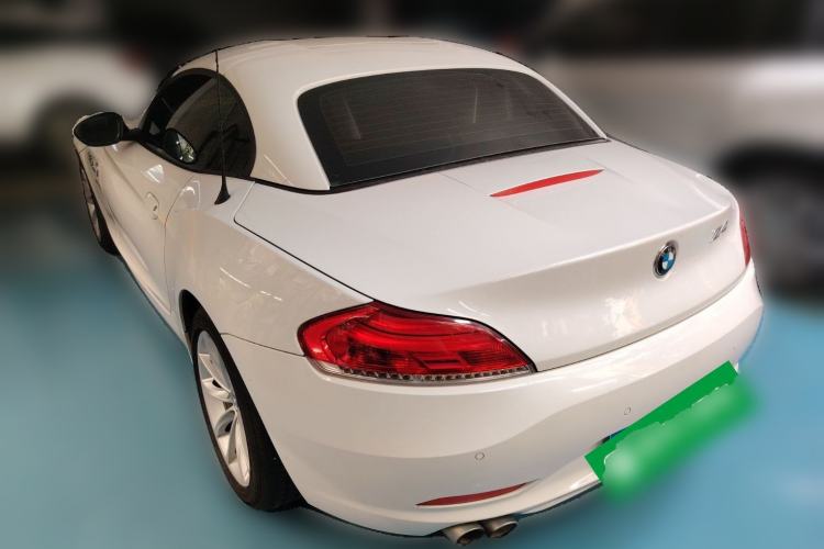 Used BMW Z4 2013 sDrive20i Leading Model Rear Left 45 Deg