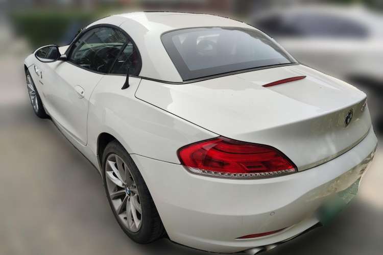 Used BMW Z4 2013 sDrive20i Leading Model Rear Left 45 Deg