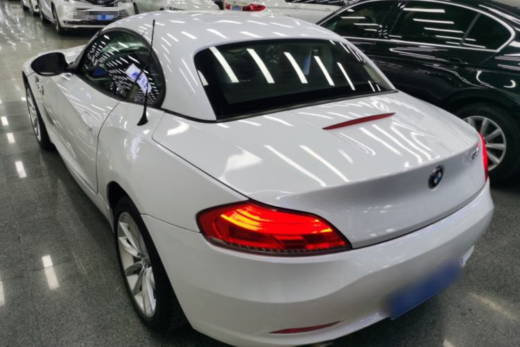 Used BMW Z4 2013 sDrive20i Leading Model Rear Left 45 Deg