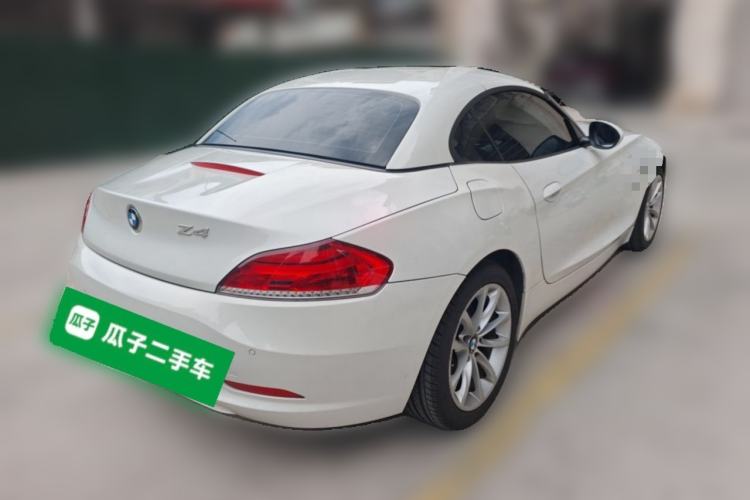 Used BMW Z4 2013 sDrive20i Leading Model Rear Right 45 Deg