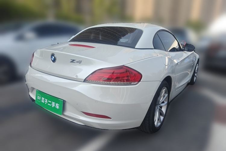 Used BMW Z4 2013 sDrive20i Leading Model Rear Right 45 Deg