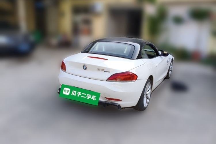 Used BMW Z4 2013 sDrive20i Leading Model Rear Right 45 Deg