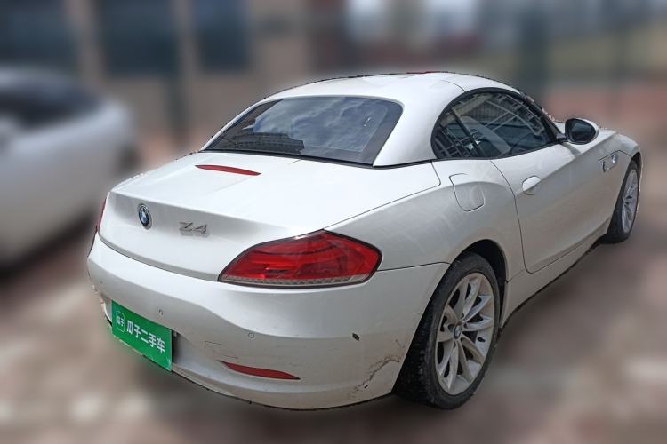 Used BMW Z4 2013 sDrive20i Leading Model Rear Right 45 Deg