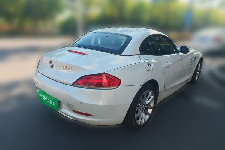 Used BMW Z4 2013 sDrive20i Leading Model Rear Right 45 Deg