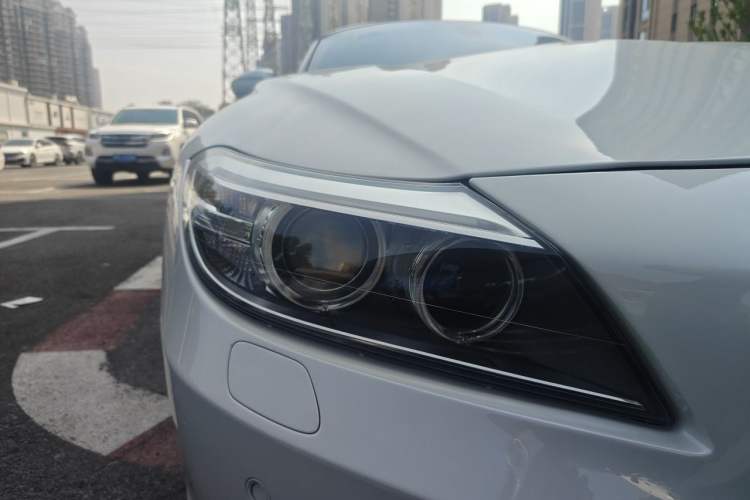 Used BMW Z4 2013 sDrive20i Leading Model Right Front Headlight