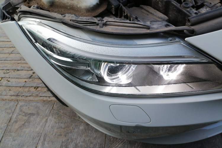 Used BMW Z4 2013 sDrive20i Leading Model Right Front Headlight