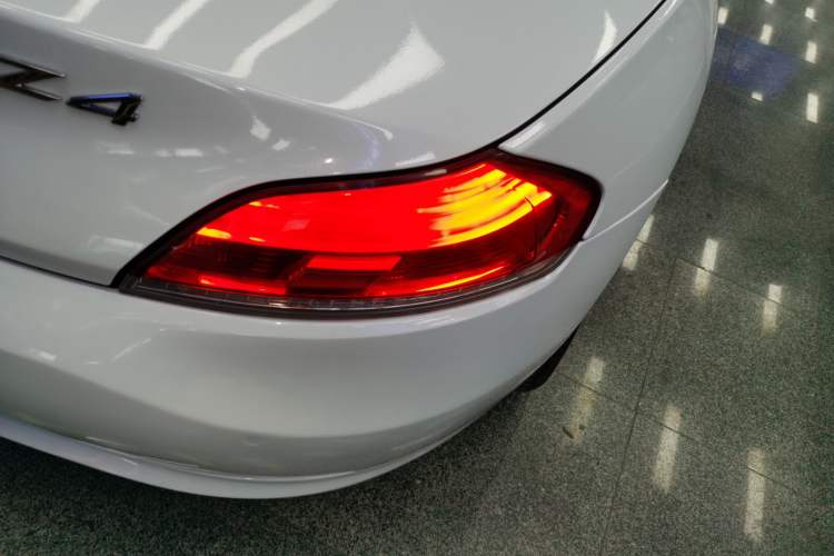 Used BMW Z4 2013 sDrive20i Leading Model Right Rear Taillight