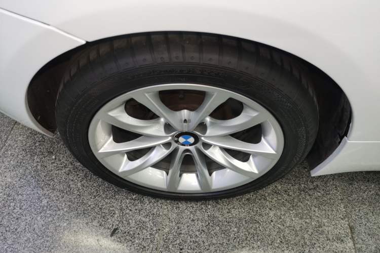 Used BMW Z4 2013 sDrive20i Leading Model Right Rear Wheel Hub
