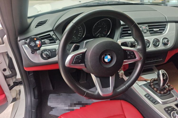 Used BMW Z4 2013 sDrive20i Leading Model Steering Wheel