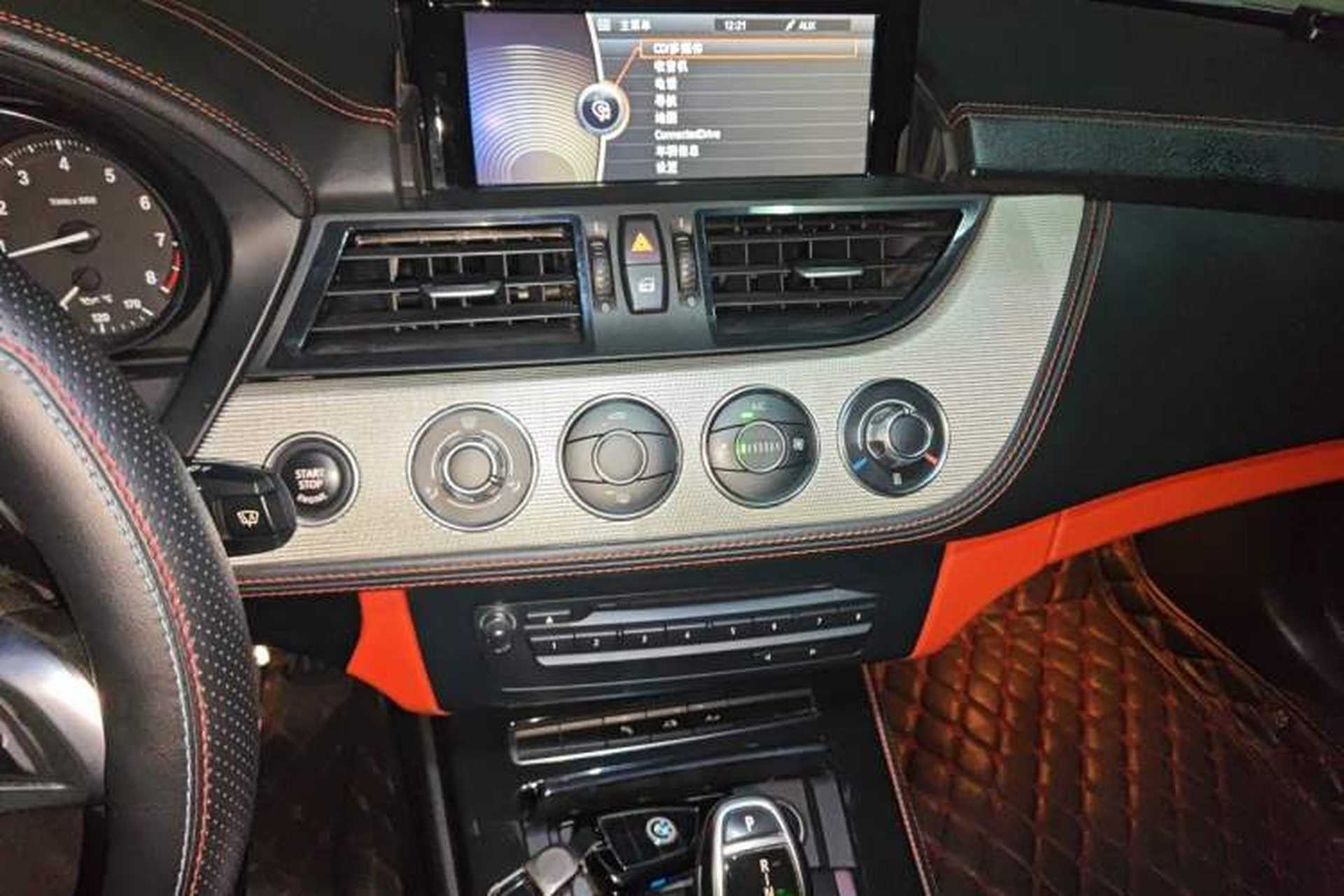 Used BMW Z4 2013 sDrive20i Leading Model Audio And AC Panel