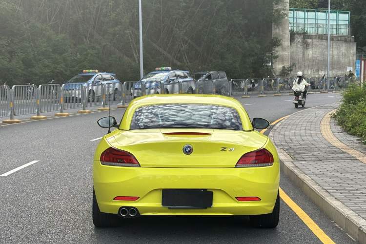 Used BMW Z4 2013 sDrive20i Leading Model Exterior 11