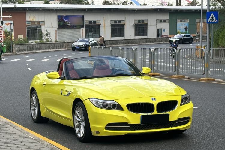 Used BMW Z4 2013 sDrive20i Leading Model Exterior 3
