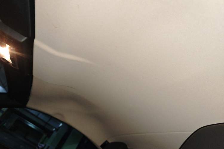 Used BMW Z4 2013 sDrive20i Leading Model Headliner
