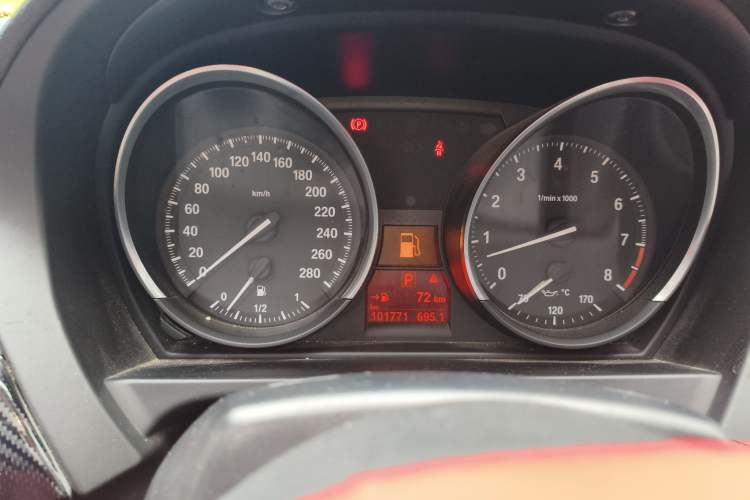 Used BMW Z4 2013 sDrive20i Leading Model Instrument Cluster