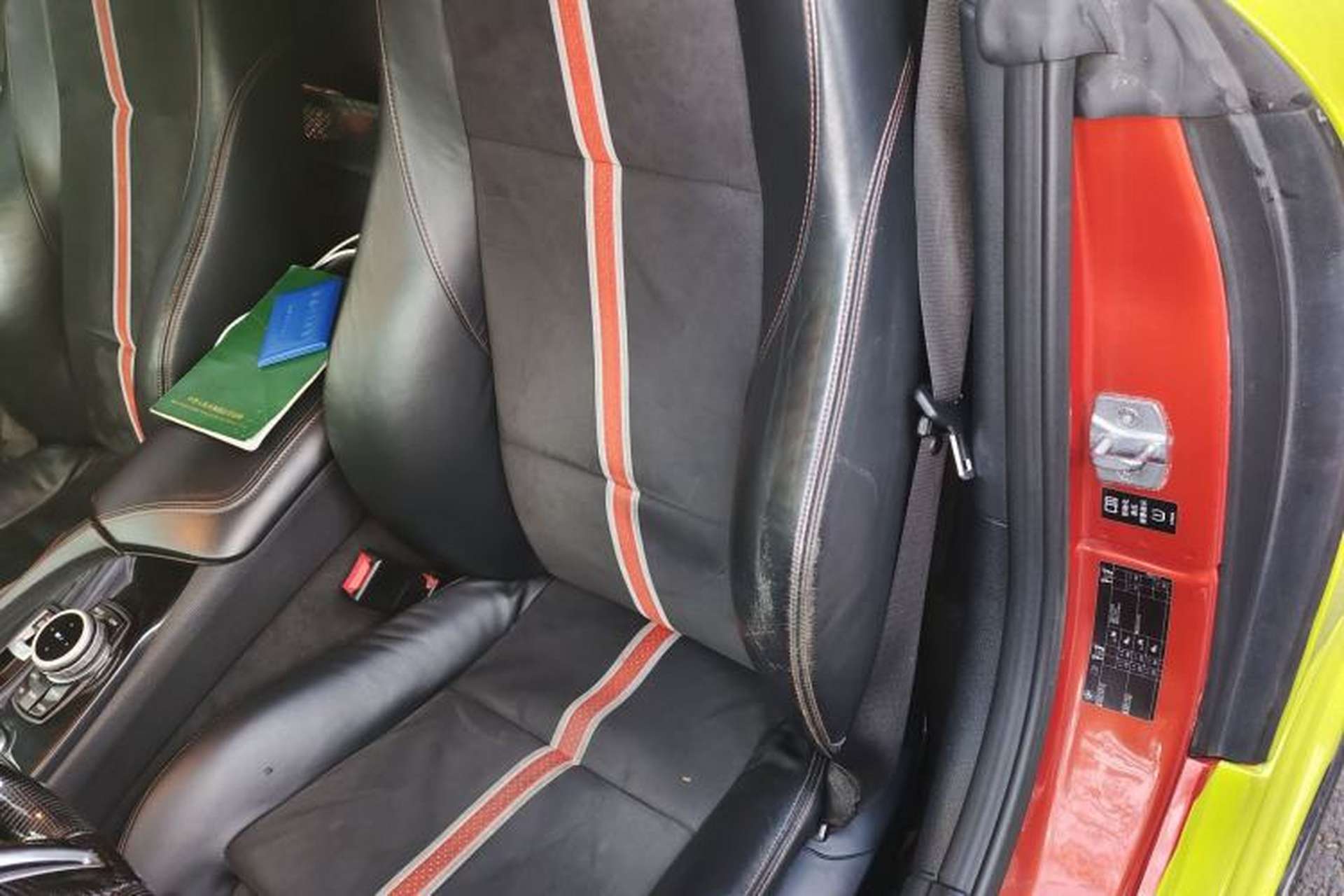 Used BMW Z4 2013 sDrive20i Leading Model Left Front Seat
