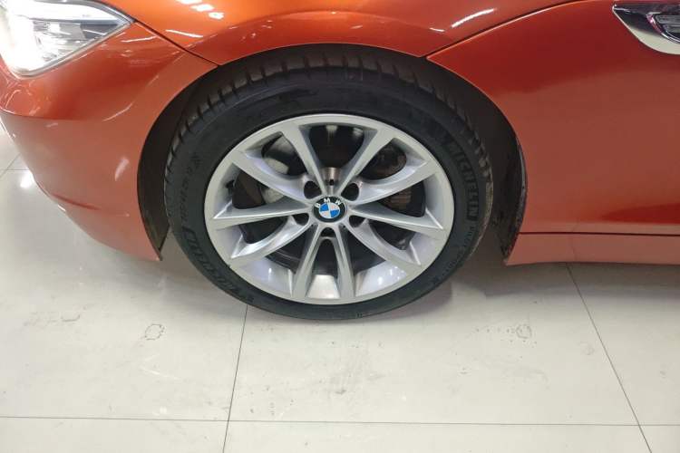 Used BMW Z4 2013 sDrive20i Leading Model Left Front Wheel Hub