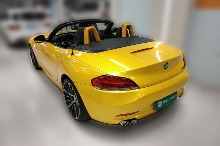Used BMW Z4 2013 sDrive20i Leading Model Rear Left 45 Deg
