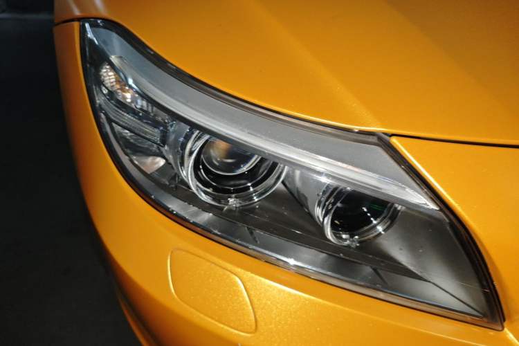 Used BMW Z4 2013 sDrive20i Leading Model Right Front Headlight