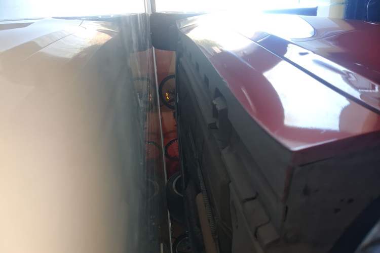 Used BMW Z4 2013 sDrive20i Leading Model Right Side Sill