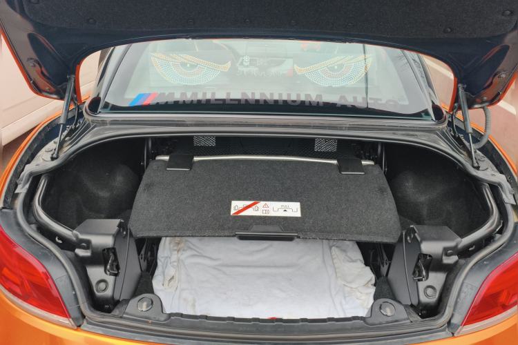 Used BMW Z4 2013 sDrive20i Leading Model Trunk