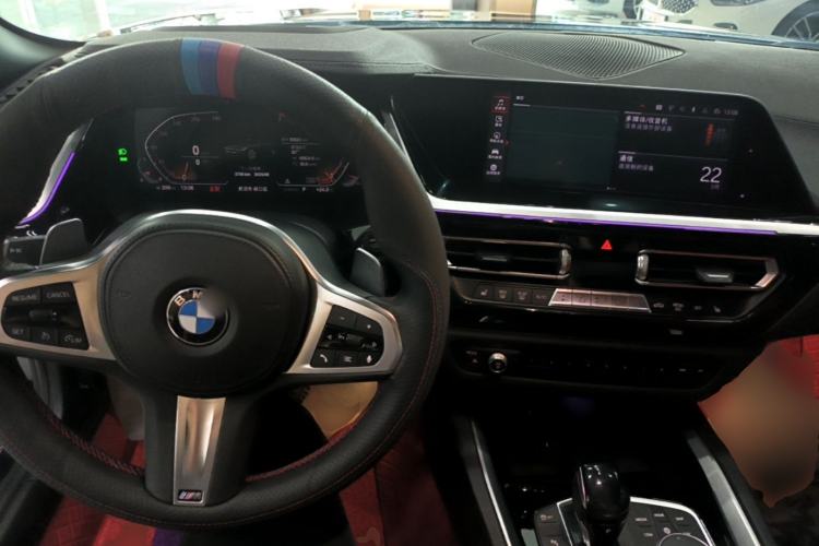 Used BMW Z4 2019 sDrive 25i M Sport Package Center Console