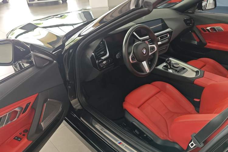 Used BMW Z4 2019 sDrive 25i M Sport Night Edition package Driver Seat