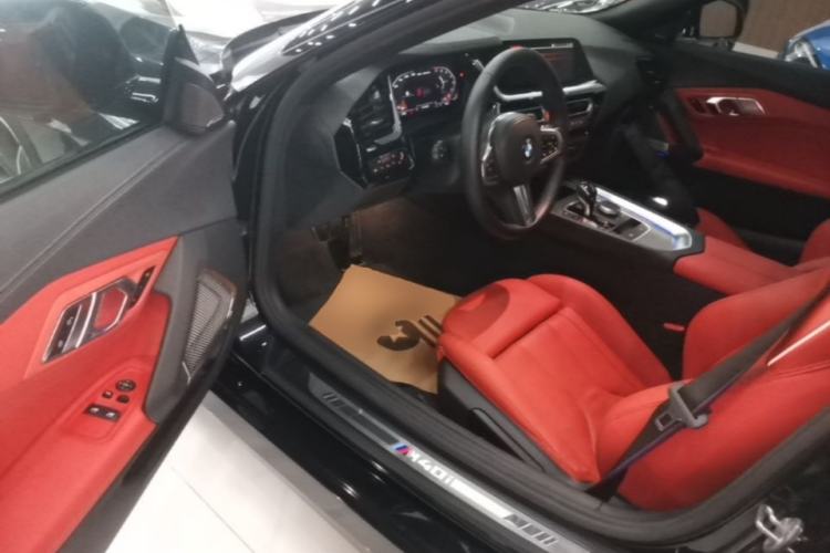 Used BMW Z4 2019 M40i M Sport Performance Edition Driver Seat
