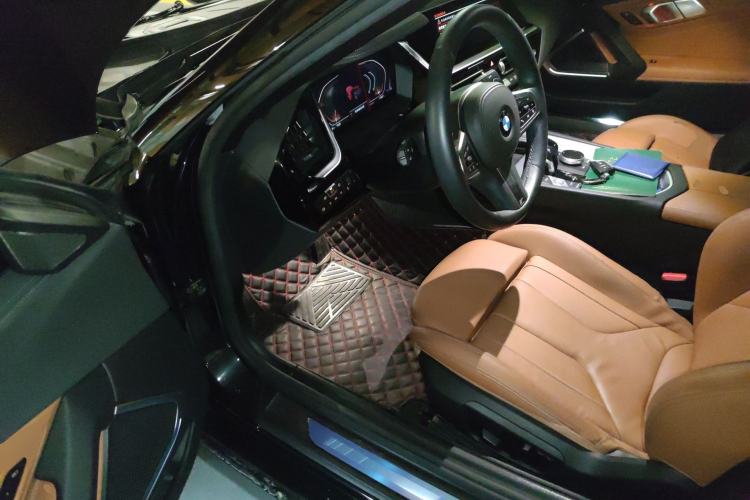 Used BMW Z4 2019 sDrive 25i M Sport Night Edition package Driver Seat