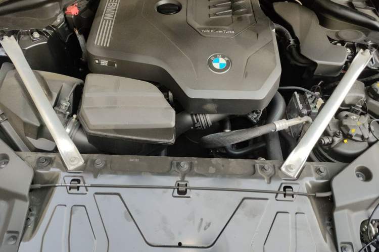 Used BMW Z4 2019 sDrive 25i M Sport Package Engine Bay