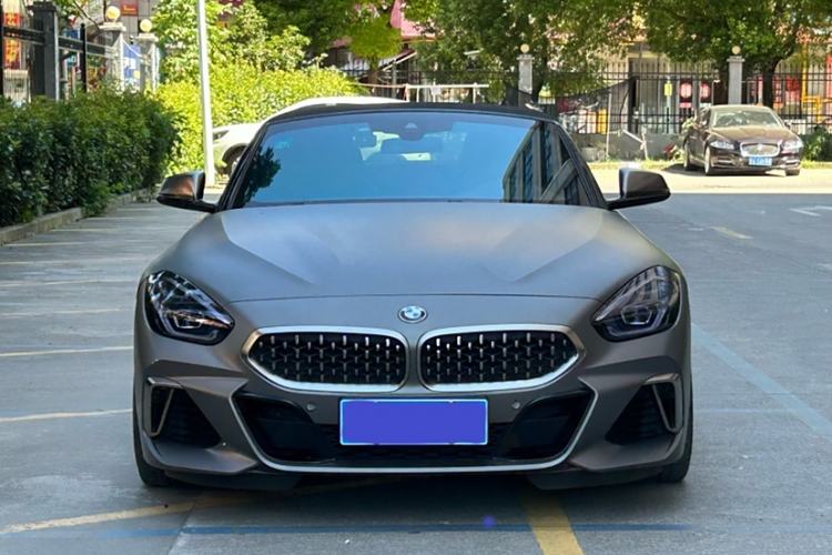 Used BMW Z4 2019 M40i M Sport Performance Edition Engine Bay
