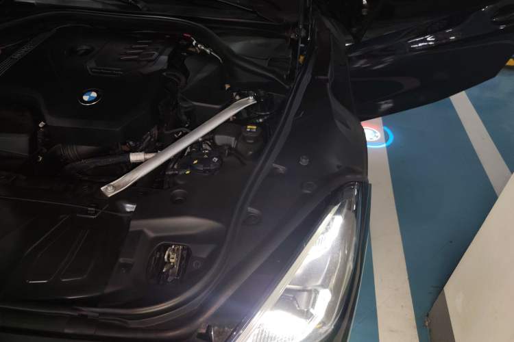 Used BMW Z4 2019 sDrive 25i M Sport Package Engine Bay Left