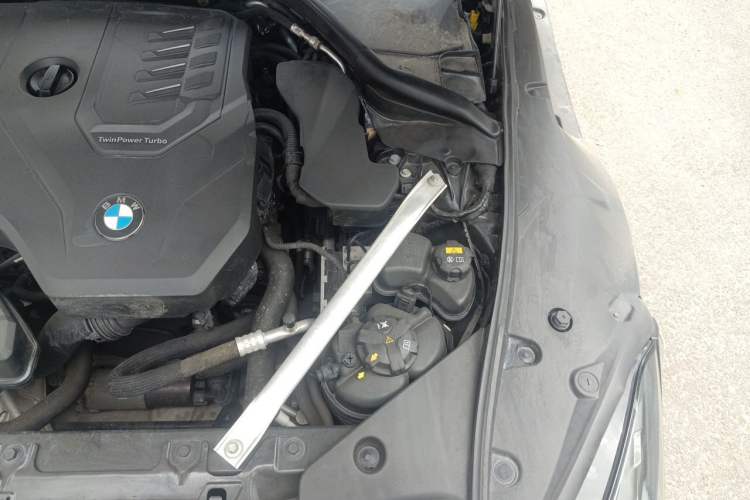 Used BMW Z4 2019 sDrive 25i M Sport Package Engine Bay Right