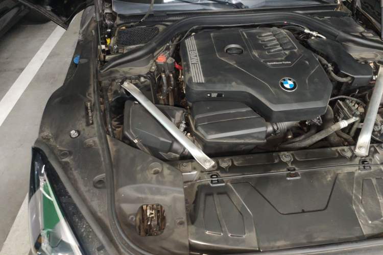 Used BMW Z4 2019 sDrive 25i M Sport Night Edition package Engine Bay Right