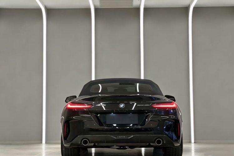 Used BMW Z4 2019 sDrive 25i M Sport Package Exterior 11