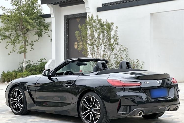 Used BMW Z4 2019 sDrive 25i M Sport Package Exterior 2