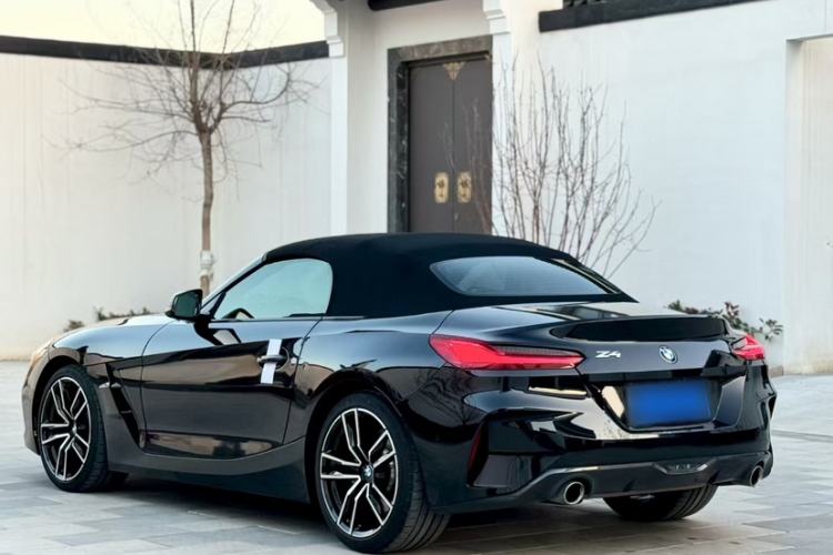 Used BMW Z4 2019 sDrive 25i M Sport Package Exterior 6