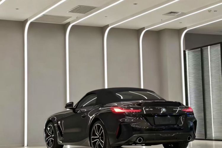 Used BMW Z4 2019 sDrive 25i M Sport Package Exterior 9