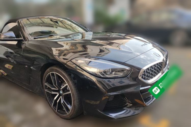 Used BMW Z4 2019 sDrive 25i M Sport Package Front Right 45 Deg