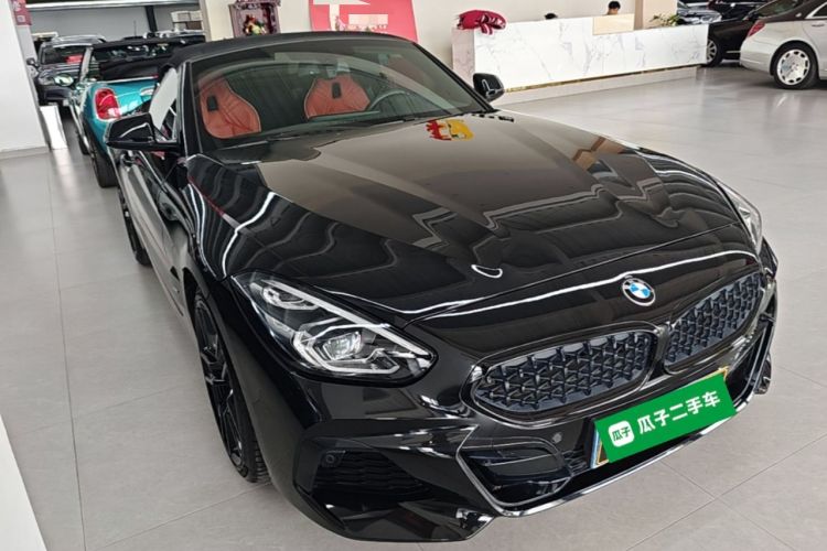 Used BMW Z4 2019 sDrive 25i M Sport Night Edition package Front Right 45 Deg