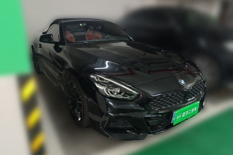 Used BMW Z4 2019 sDrive 25i M Sport Night Edition package Front Right 45 Deg